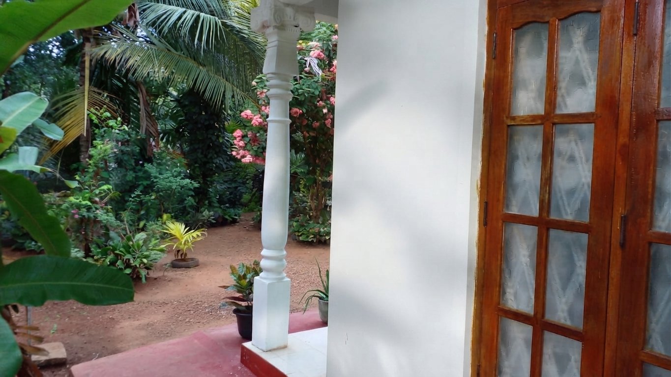 නිවස හා ඉඩම ඉක්මනින් විකිනීමට - මාතලේ, වල්ලිවෙල