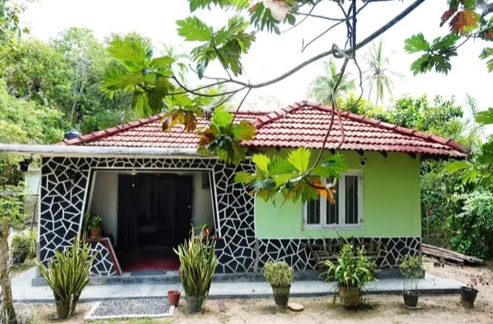 🏡 Prime Residential Land for Sale in Akurugoda, Matara!