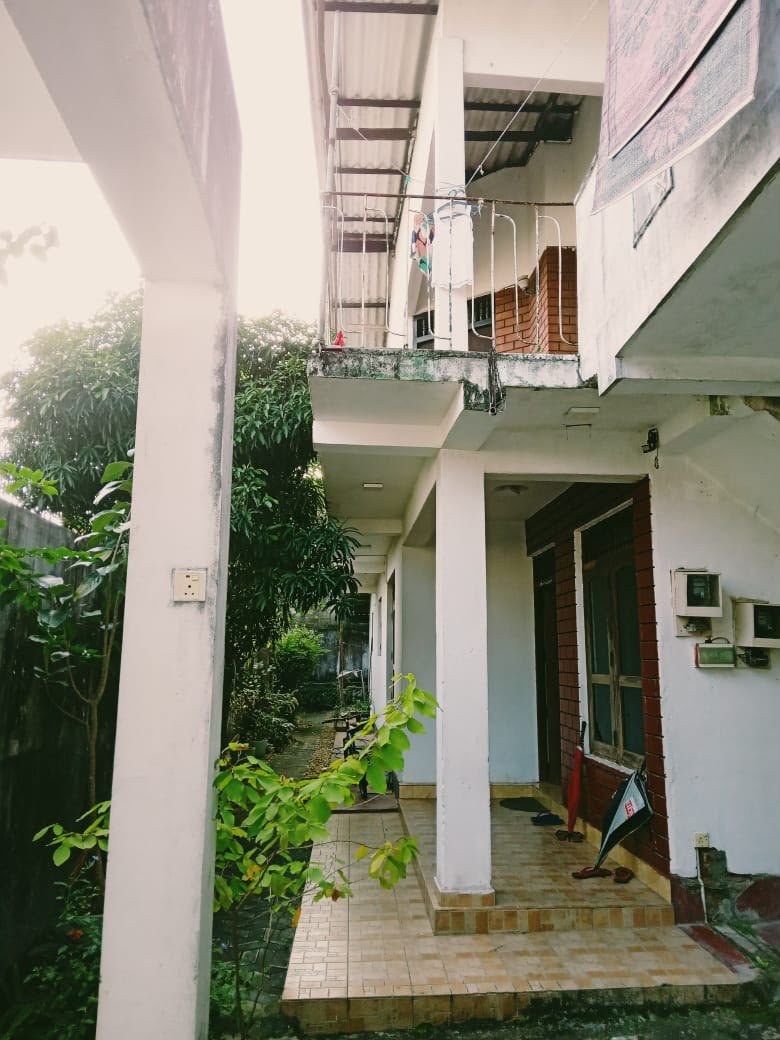 2 Story House with Separate Studio Flat for Sale in Angoda