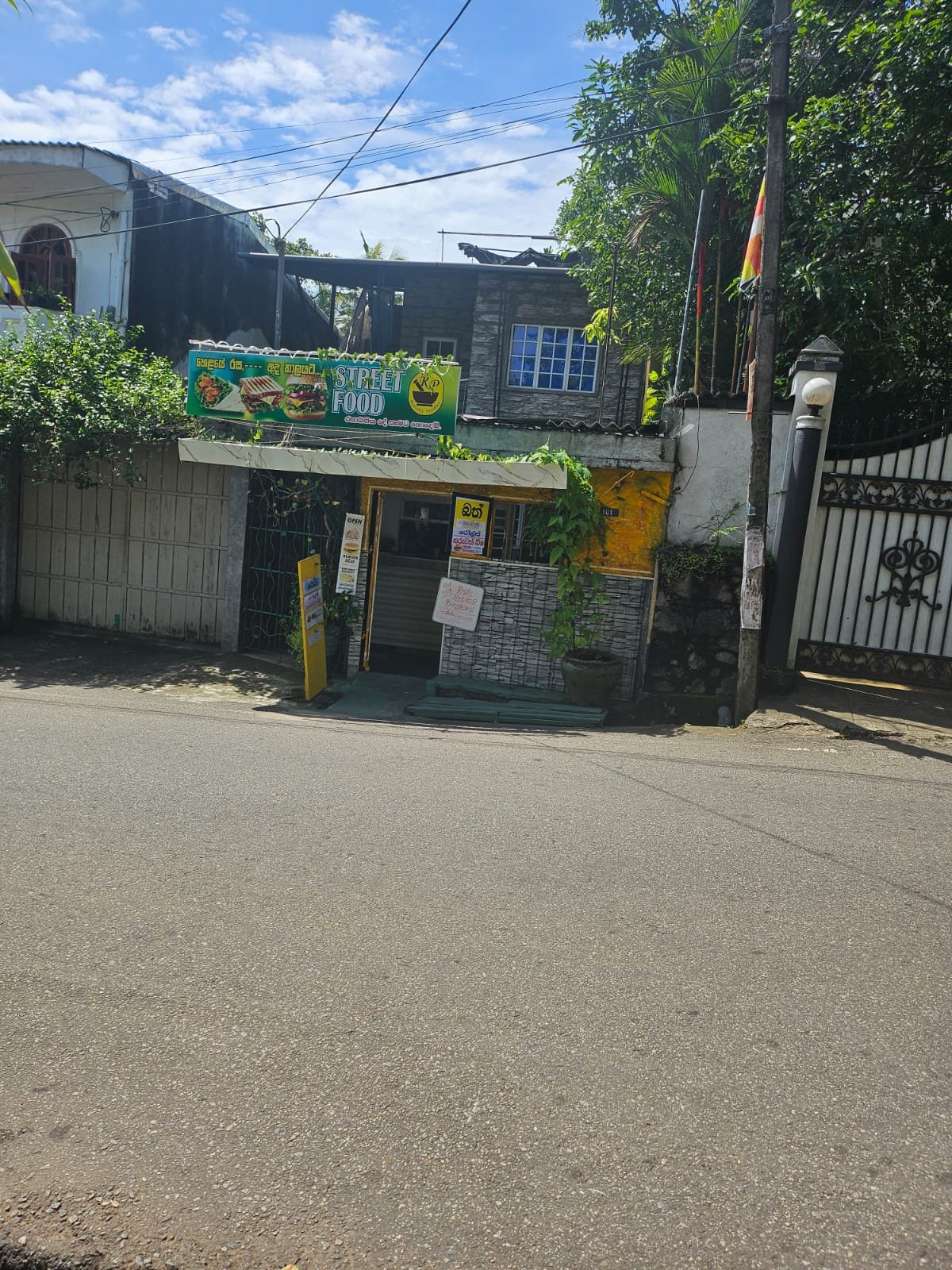 Modern 3-Bedroom Two-Story House for Sale in Piliyandala – Prime Location