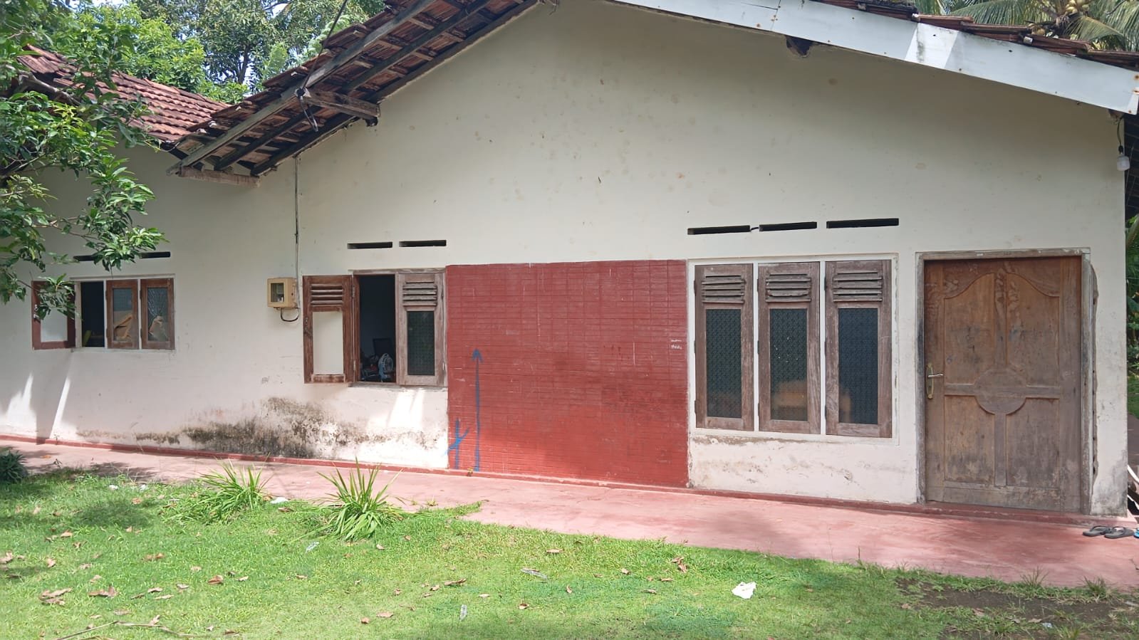 බේරුවල - අලුත්ගම සීමාවෙන් වටිනා ඉඩමක් සහිත නිවස විකිණීමට