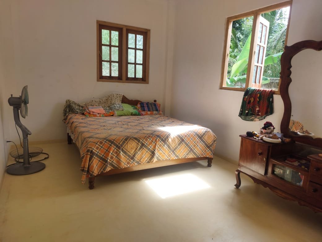 කටුනායක අගනා නව නිවසක් වහාම විකිණීමට.