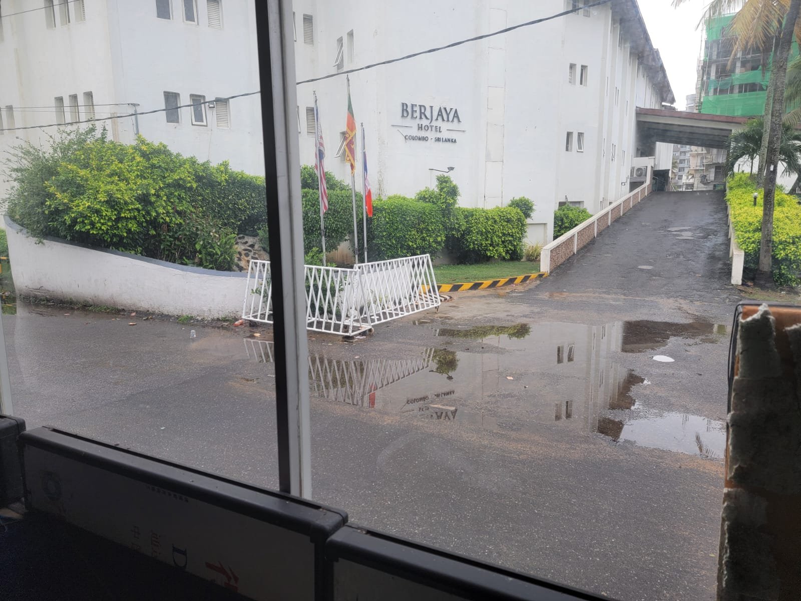 Prime Beachfront Commercial / Residential Property For Sale – Mount Lavinia