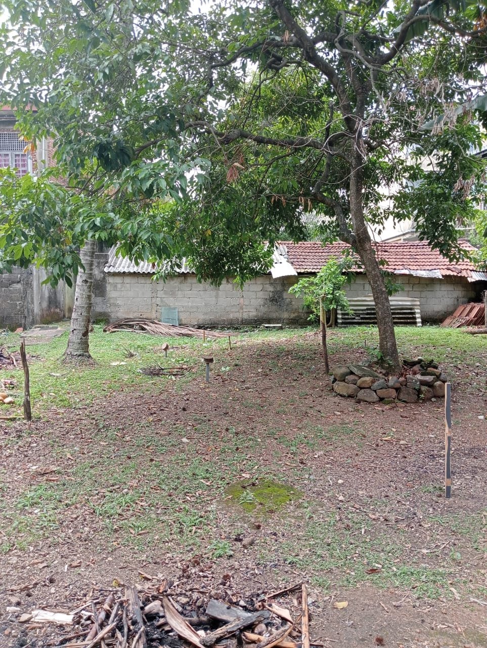 බොරලැස්ගමුව – මහරගම පාරේ, තල්ගහවත්ත මාවතේ වටිනා ඉඩමක් විකිණීමට