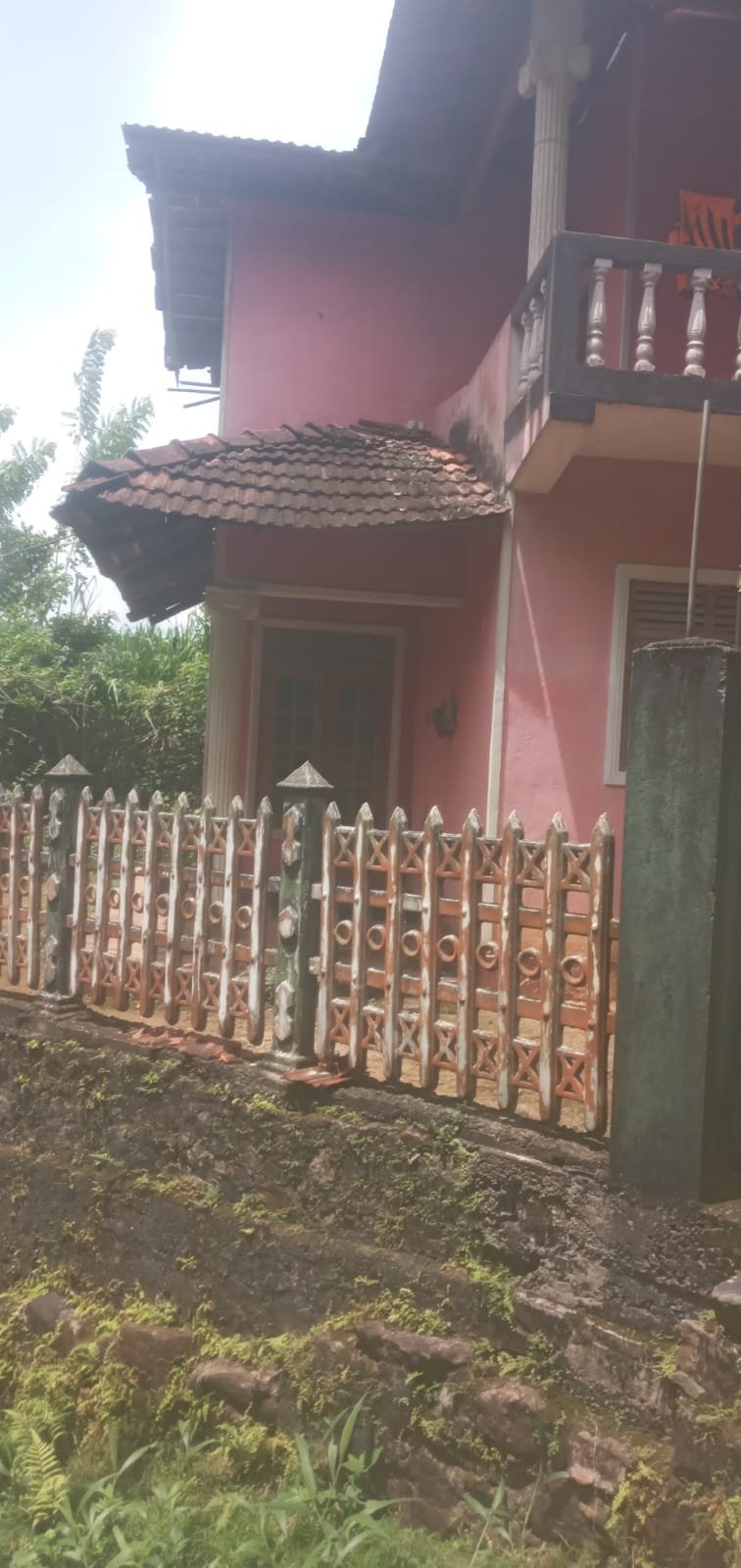 කෑගල්ල, අරන්දරින් දෙමහල් නිවසක් වහාම විකිණීමට ඇත – පර්චස් 35 (රු. ලක්ෂ 68)