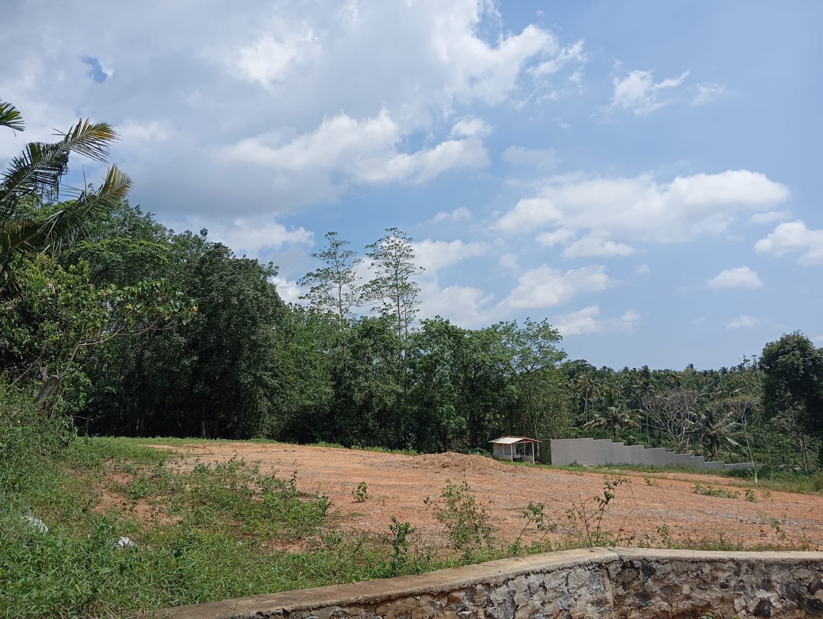 Prime Investment Opportunity: 100 Perches Commercial / Residential Land for Sale in Pitipana, Homagama