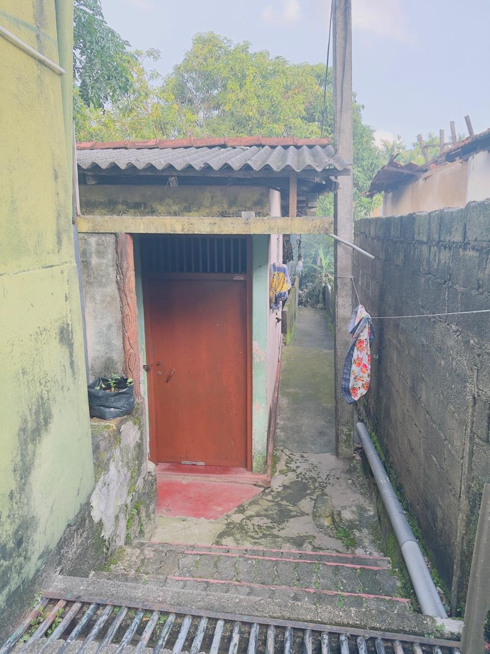 pitakotte house with land for sale